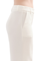 White Wise - Tailleur pantalone ampio e tasche a toppa